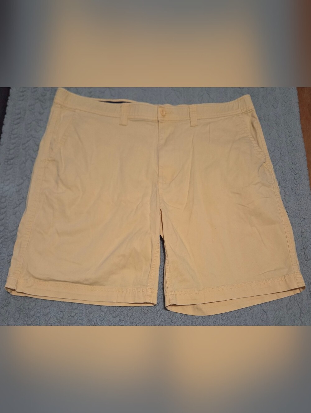 Men's Chino Shorts - Classic Casual Style